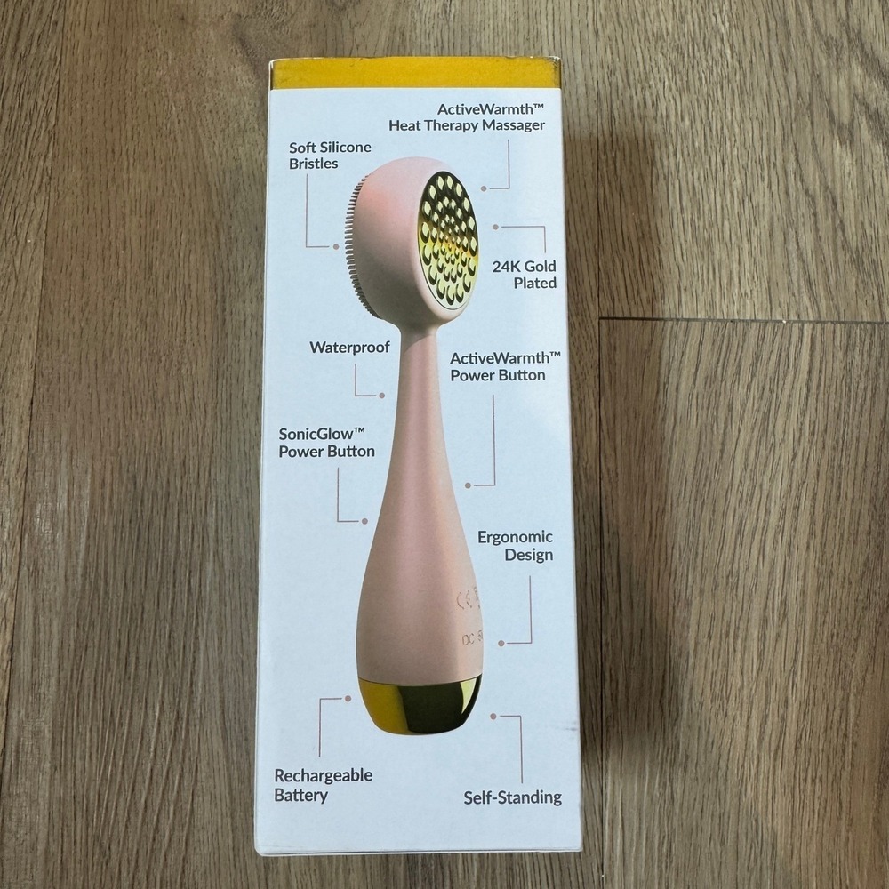 Pmd Clean Pro Smart Facial Cleansing Device 24K Gold Plated Therapy Massage NWB - Picture 4 of 7
